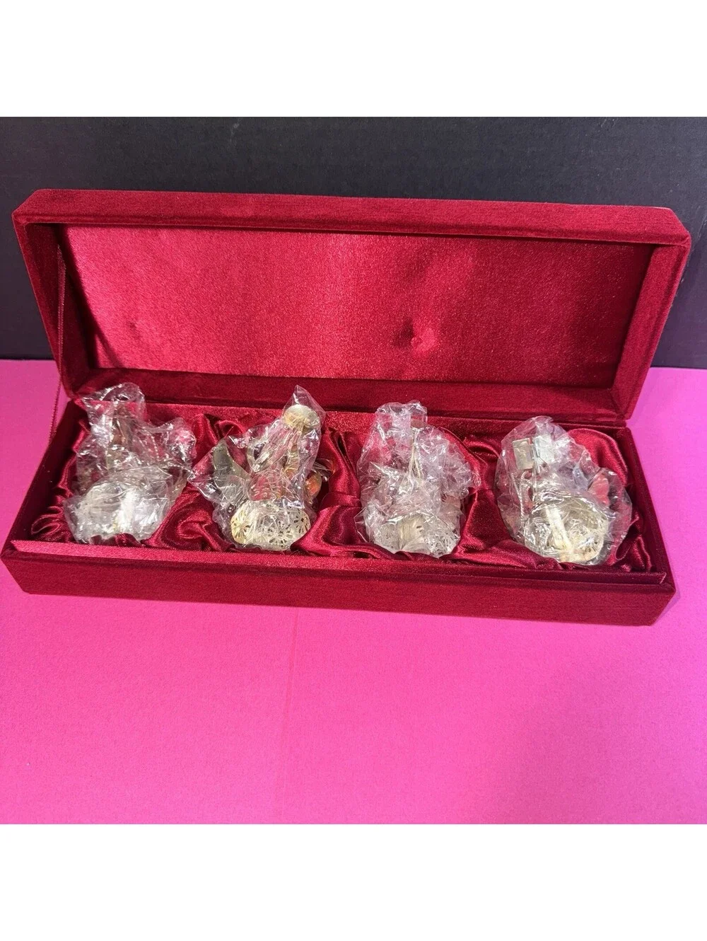 4 Vintage Silver Metal Angel Ornaments Red Velvet Box Christmas Holiday Decor
